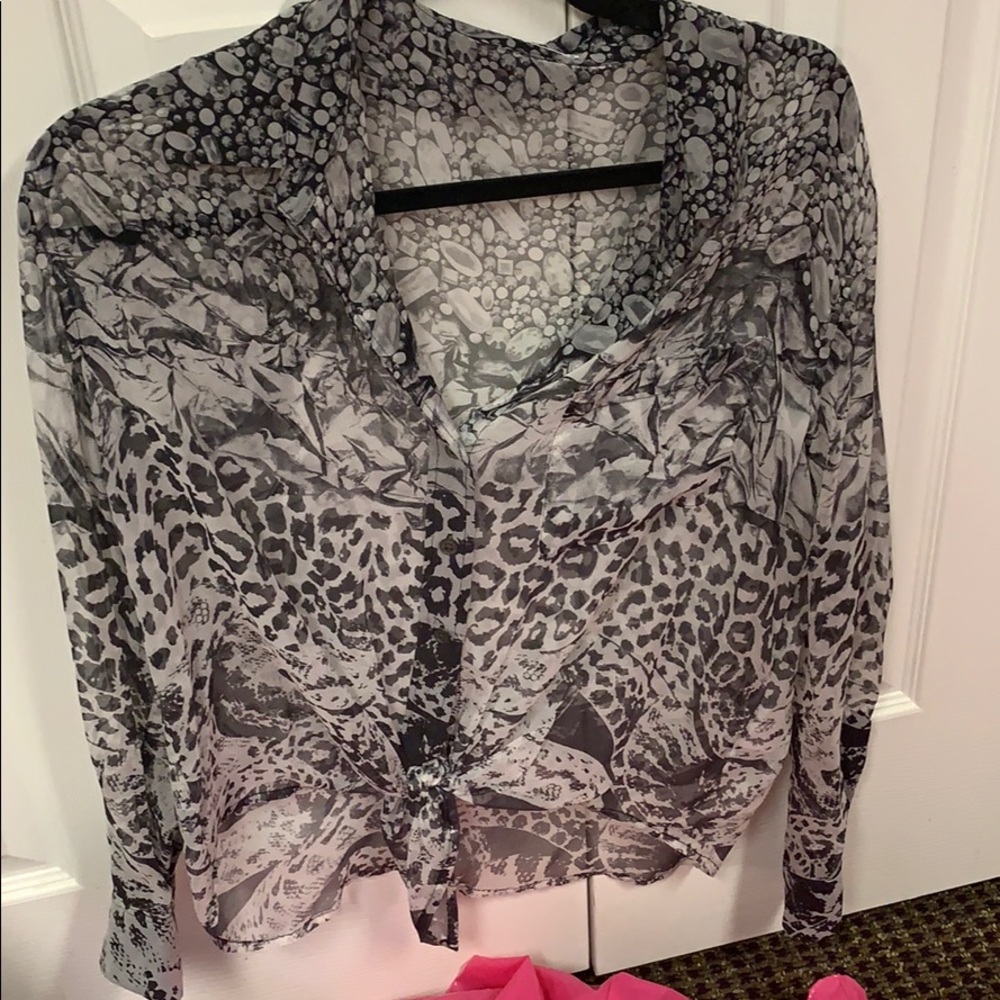 Equipment Tie shirt